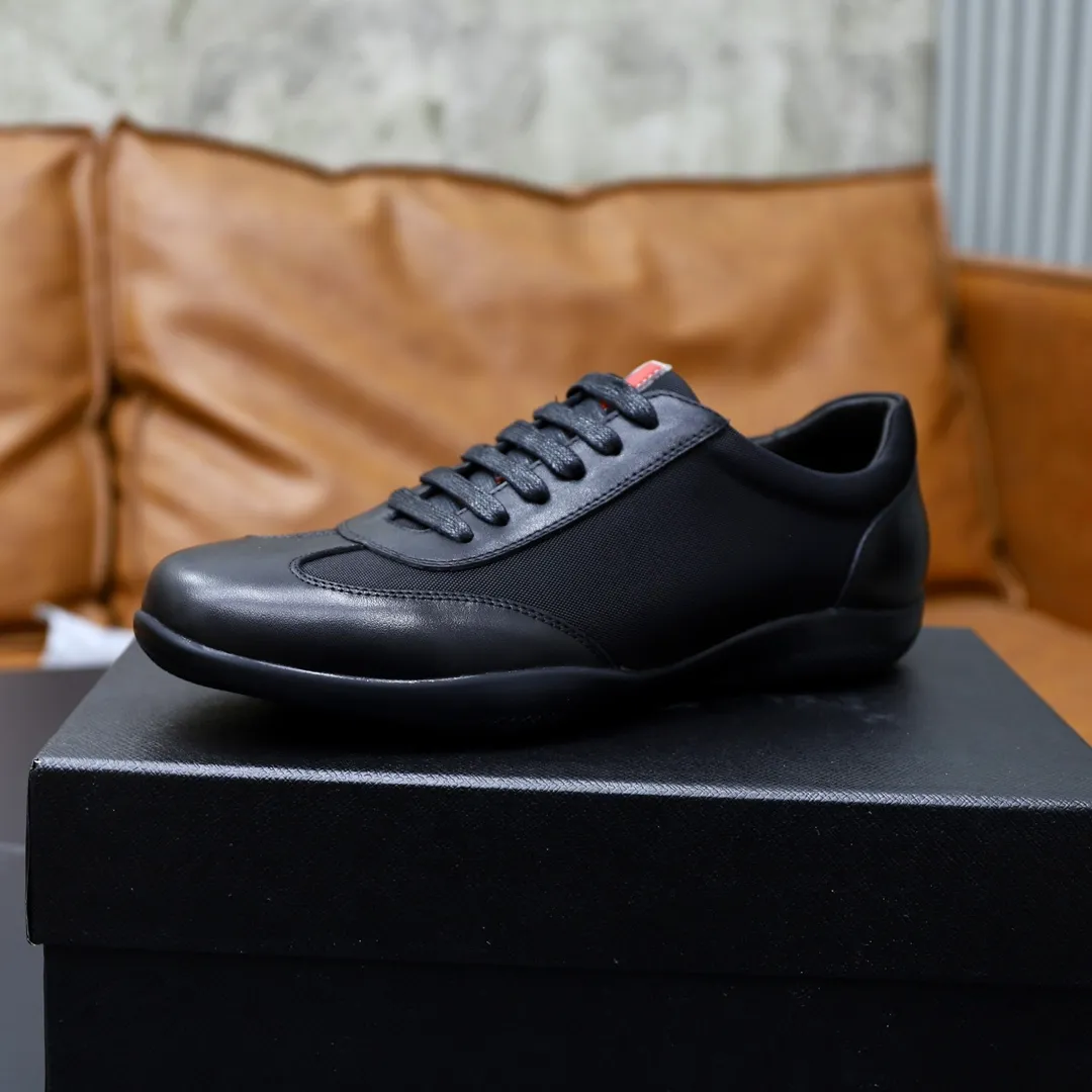 Factory price: 600💰Top original order Brand: PRADA (Prada) Standard code: Men's size 38/44 (45 can be customized) Grade: Same as the official website Material: Original cowhide surface, cowhide lining, original wear-resistant soft outsole Style category: casual sports shoes, young fashion, European and American trends, British style Color: actual picture color
